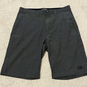 Mens hybrid shorts size 30